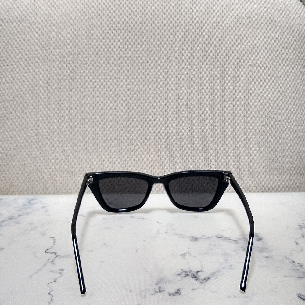 Diff x Madi Nelson The Noah Sunglasses Black Grey Polarized Lenses New In Box - Picture 4 of 8